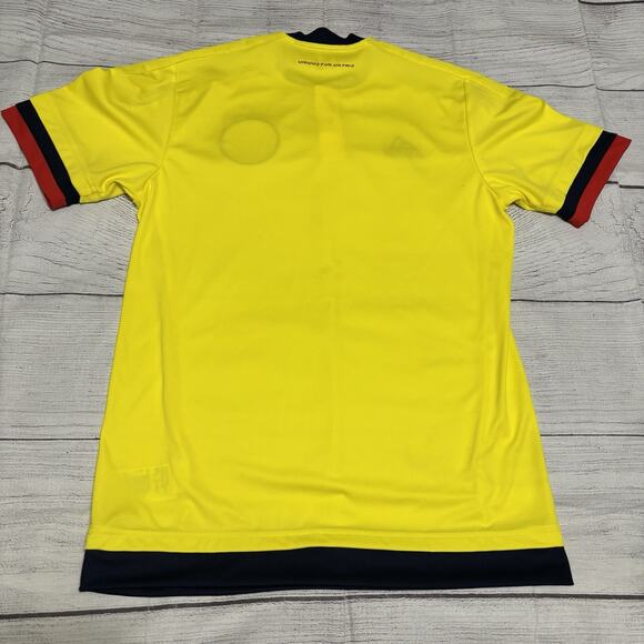 Adidas Colombia National Team Jersey Mens Size SM Yellow Soccer Futbol World Cup - Picture 7 of 7